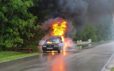 Cine trăiește și cine moare? Mașinile autonome vor fi învățate să aleagă pe cine salvează în cazul unui accident