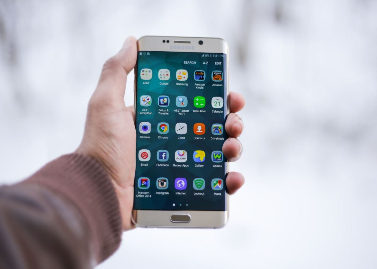 Cel mai important lucru pe care utilizatorii îl caută când vor să-și cumpere un telefon nou Cel Mai Important Lucru Pe Care Utilizatorii Il Cauta Cand Vor Sa Si Cumpere Un Telefon Nou