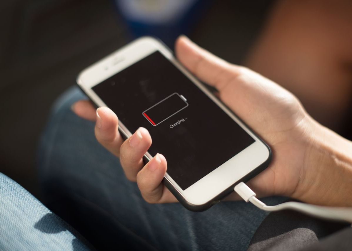 10 trucuri pentru o durată de viață mai mare a bateriei telefonului 10 Trucuri Pentru O Durata De Viata Mai Mare A Bateriei Telefonului