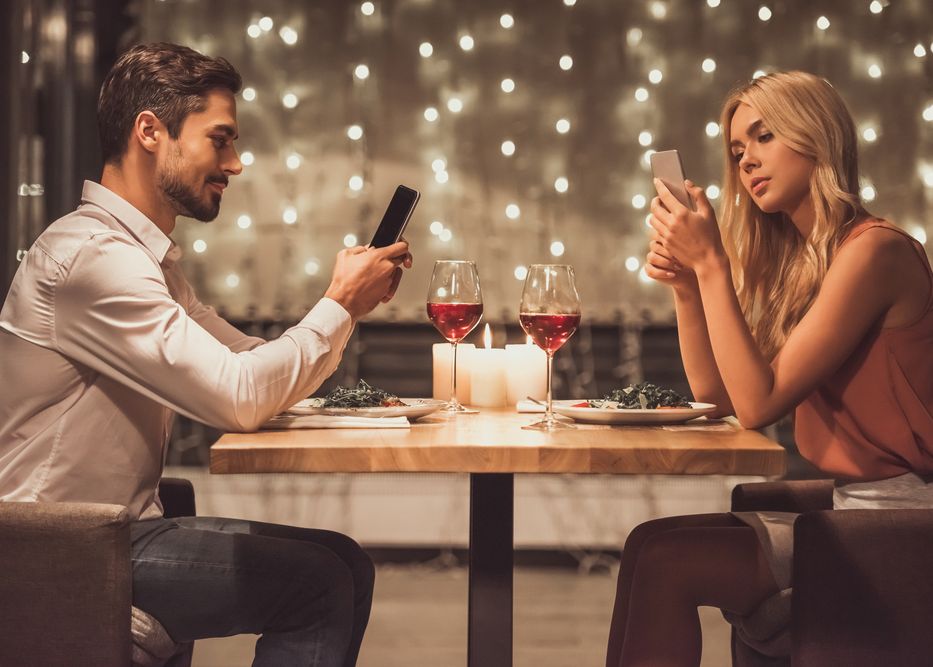 5 trucuri prin care îți poți reduce dependența de smartphone 5 Trucuri Prin Care Iti Poti Reduce Dependenta De Smartphone