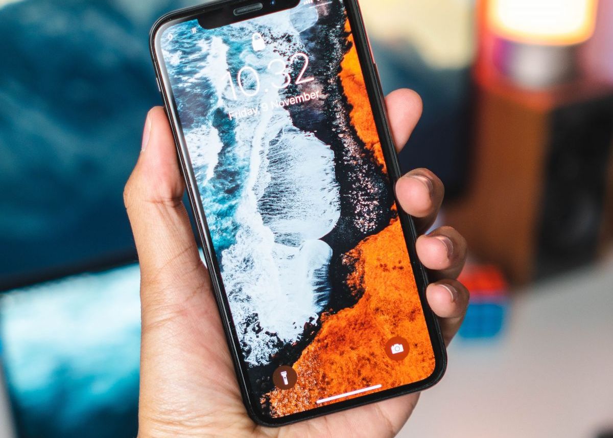 Decizie Neasteptata Luata De Apple A Reluat Productia Modelului Iphone X Care Sunt Motivele