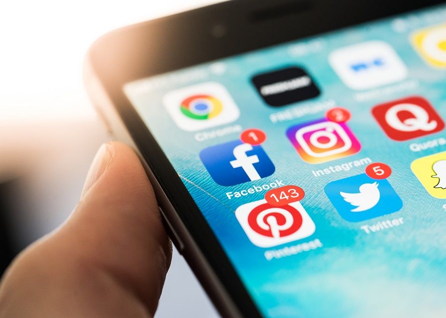 Cea mai mare schimbare pe care noile rețele 5G o vor aduce pe telefonul tău Cea Mai Mare Schimbare Pe Care Noile Retele 5g O Vor Aduce Pe Telefonul Tau 1