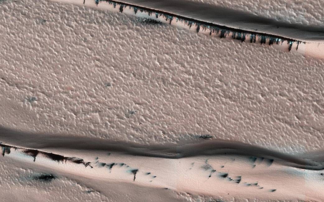 Imaginile Unice Publicate Cu Planeta Marte Cum Este In Realitate Planeta Rosie