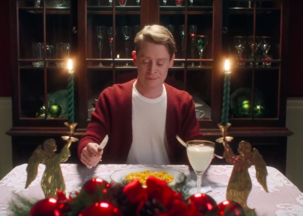 Macaulay Culkin Revine In Singur Acasa Adus De Google Intr O Reclama Spectaculoasa Video