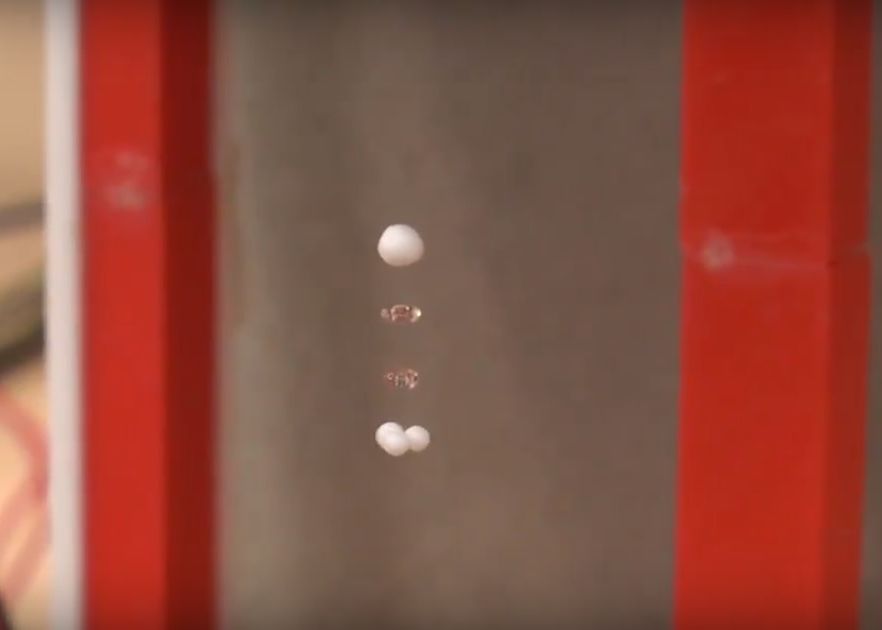 Cercetatorii Au Reusit Pentru Prima Data Levitatia Unor Obiecte Cu Ajutorul Undelor Sonore