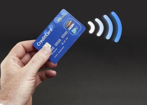 Cum să îți protejezi cardul contactless de fraudă. Trucuri simple și eficiente Cum Sa Iti Protejezi Cardul Contactless De Frauda