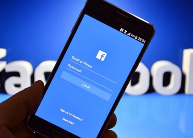 Utilizatorii De Samsung Nu Isi Mai Pot Sterge Aplicatia Facebook Din Smartphone