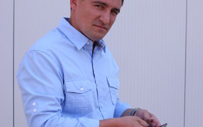 10 Year Challenge: provocarea virală pe Facebook. Cum arăta George Buhnici acum 10 ani