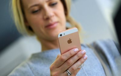 Surpriză uriașă! Apple scoate din nou la vânzare cel mai ieftin și bun model de iPhone
