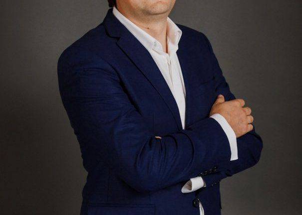 Interviu Yoda.ro: Cum ne poate ajuta inteligența artificială să identificăm un fake news? Interviu Rtb House