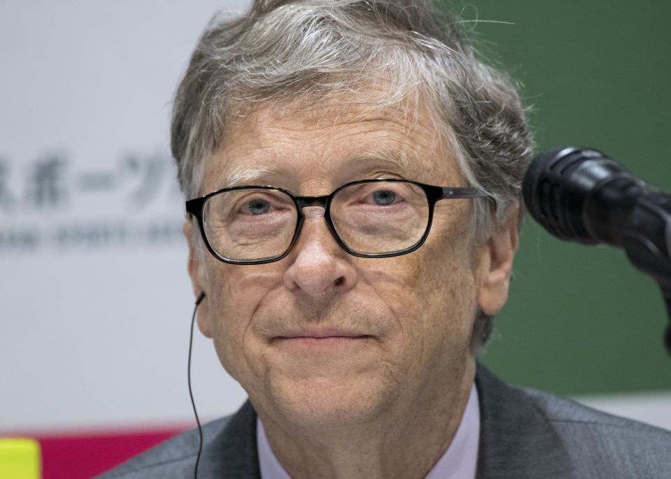15 predicții făcute de Bill Gates în 1999. Incredibil cât de multe au devenit realitate în 2019! 15 Predictii Facute De Bill Gates In 1999 Este Incredibil Cate Dintre Ele Au Devenit Realitate In 2019