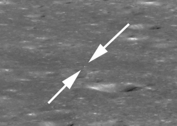 Obiectul Pe Care Nasa L A Fotografiat Pe Fata Nevazuta A Lunii