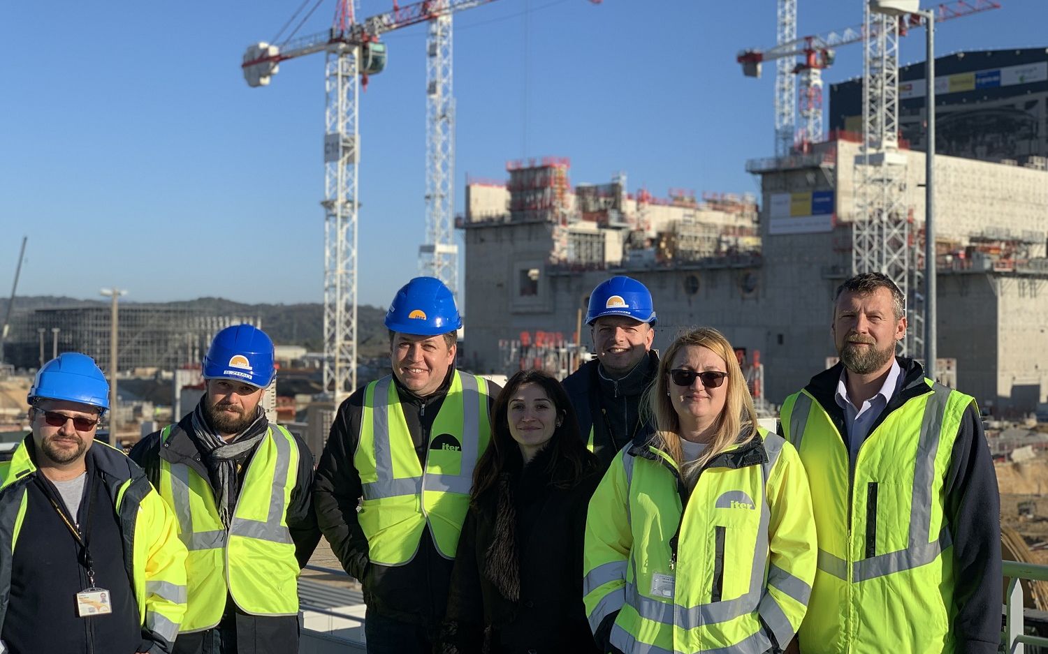 Romanii Care Contribuie La Cel Mai Ambitios Proiect Stiintific Al Lumii Fuziunea Nucleara 1