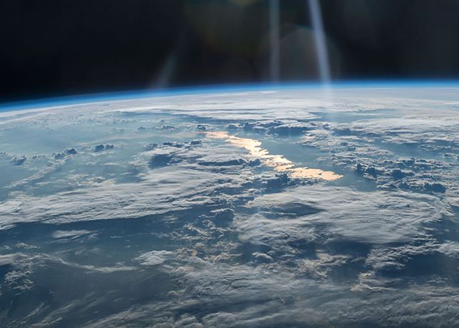 Exploziile misterioase descoperite de un satelit rusesc în atmosfera Pământului Exploziile Misterioase Descoperite De Un Satelit Rusesc In Atmosfera Pamantului