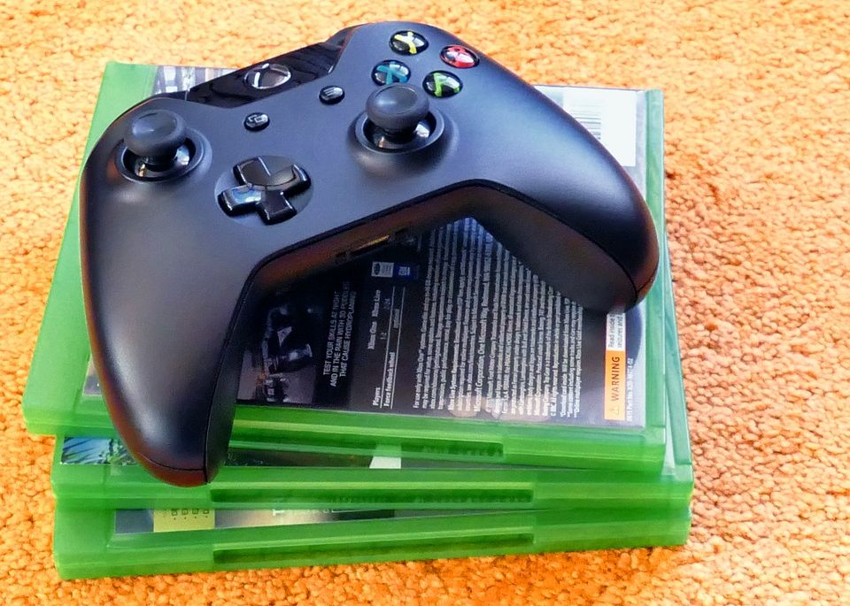 Microsoft va lansa versiunea Xbox One S digitală, prima consolă fără disc. Cât va costa Cand Apare Versiunea Xbox One S Digitala Prima Consola Fara Disc Cat Va Costa