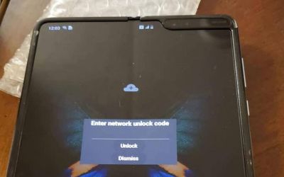 Imaginile cu Galaxy Fold pe care Samsung chiar a făcut tot posibilul să le mascheze. VIDEO
