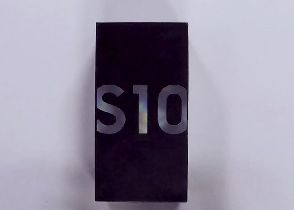 Unboxing Samsung Galaxy S10 Unboxing Samsung Galaxy S10