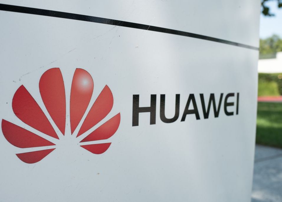 Google, Intel și Qualcomm rup relațiile de afaceri cu Huawei. Ce înseamnă asta pentru utilizatori Google Intel Si Qualcomm Rup Parteneriatele De Afaceri Cu Huawei Ce Inseamna Asta Pentru Utilizatori