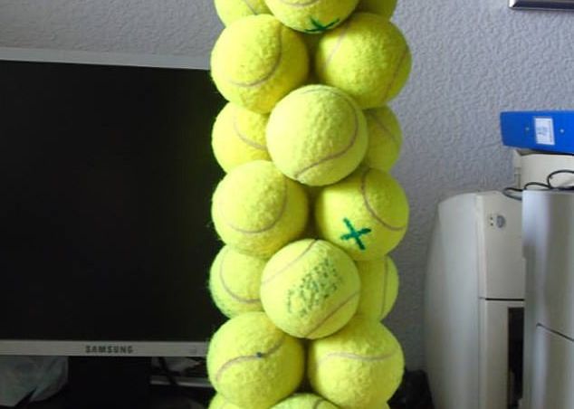 Constructia Zimposibila Din Mingi De Tenis Realizata De Un Fizician De Ce Nu Se Darama Turnul