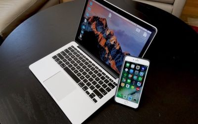 Cât de ușor pot fi sparte un iPhone și un MacBook de către hackeri