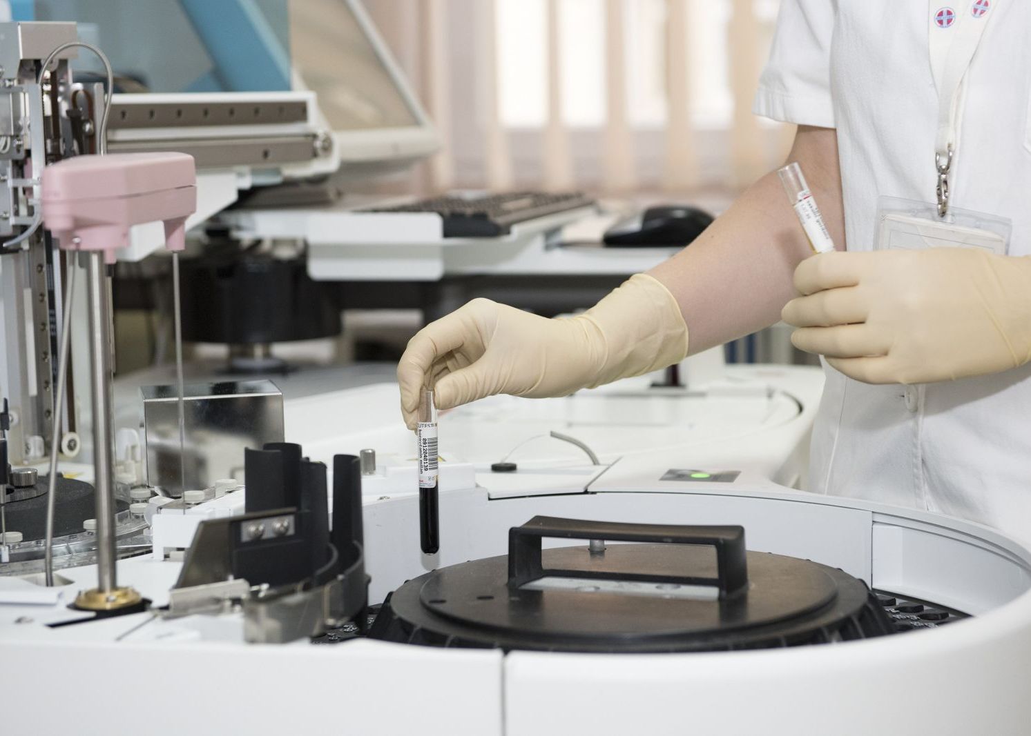 Cum schimbă biohackingul rasa umană. Adepții tehnologiei susțin că prima persoană care va trăi 1000 de ani s-a născut deja Cum Schimba Biohackingul Rasa Umana Adeptii Tehnologiei Sustin Ca Prima Persoana Care Va Trai 1000 De