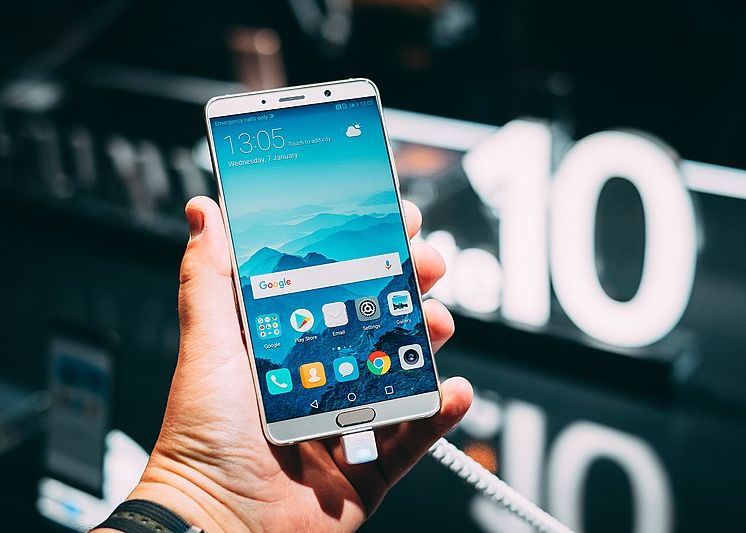 Google dă lovitura de grație Huawei. Probleme uriașe cu care se confruntă chinezii pentru modelul Mate 30 Google Da Lovitura De Gratie Huawei Probleme Uriase Cu Care Se Confrunta Chinezii Pentru Modelul Mate