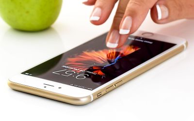 Apple atacă segmentul mid-range. Ce fel de iPhone ar putea lansa în 2020