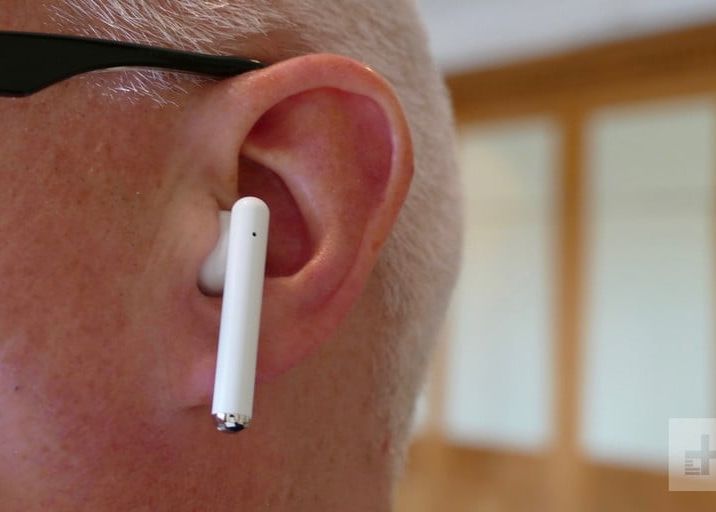 Cum Arata Freebuds 3 Replica Huawei Pentru Castile Apple Si Ce Au In Plus