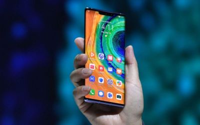 Vânzări record pentru seria Mate 30. Câte telefoane s-au cumpărat în doar trei ore