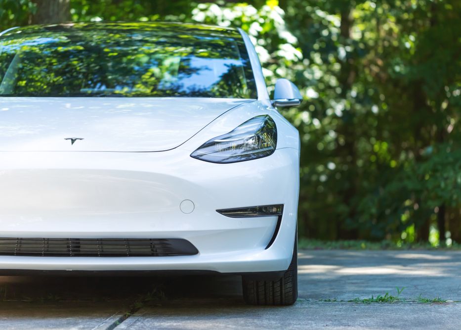 Cum Se Schimba Celebra Masina Electrica Tesla Schimbarile Anuntate De Miliardarul Elon Musk