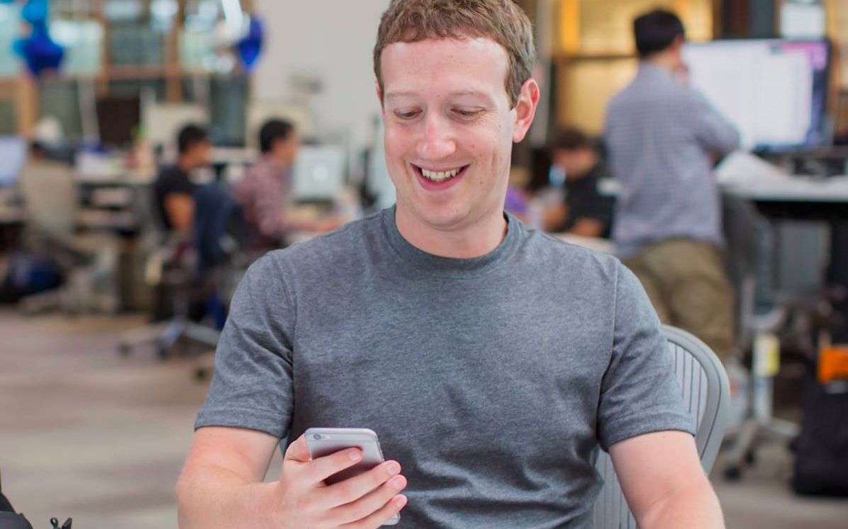 Contul Secret Pe Care Mark Zuckerberg L A Facut Ca Sa Si Spioneze Competitia