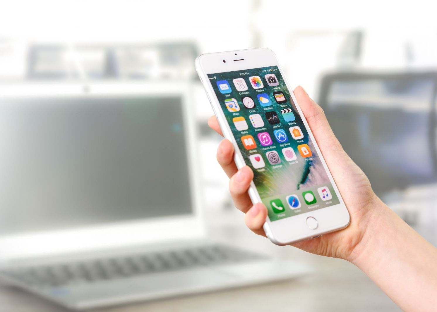 Telefonul care promite să „bată” Apple cu un update de top Telefonul Care Promite Sa Zbata Apple Cu Un Update De Top