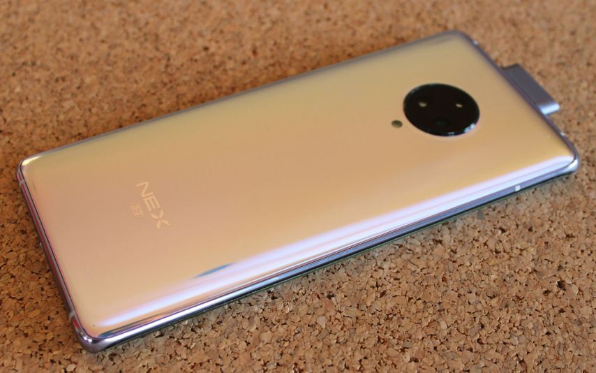 Cat De Bine Arata Unul Dintre Cele Mai Frumoase Smartphone Uri De Pe Piata In Acest Moment