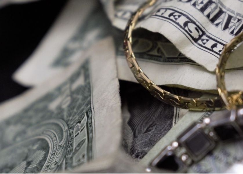 4 Servicii De Care Poti Beneficia Daca Apelezi La O Casa De Amanet