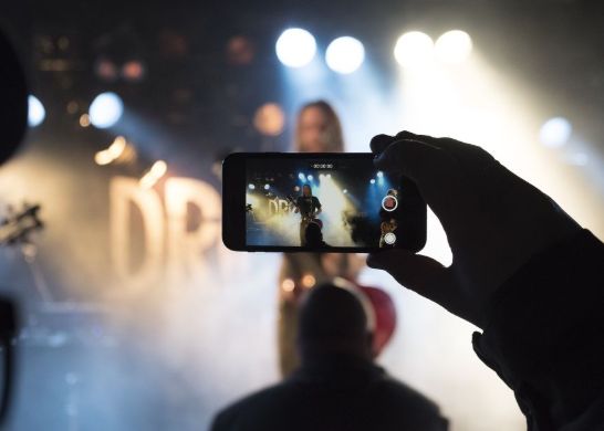 P Cele Mai Bune Telefoane Pentru Live Streaming