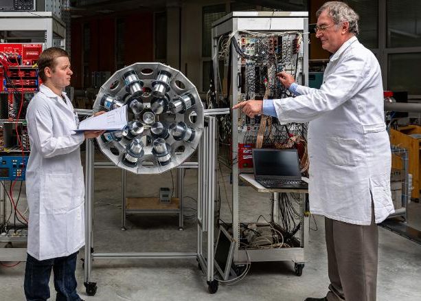 Cercetatorii Ungari Rescriu Legile Stiintei Care Este A Cincea Forta Descoperita De Ei