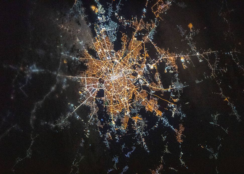 Cum Arata Bucurestiul Vazut Din Spatiu Fotografia Spectaculoasa Distribuita De Nasa