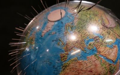 Polul magnetic nordic al Pământului se deplasează spre Rusia, iar oamenii de știință sunt uluiți