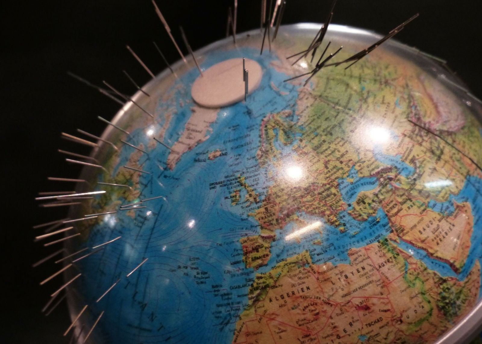 Polul magnetic nordic al Pământului se deplasează spre Rusia, iar oamenii de știință sunt uluiți Polul Magnetic Nordic Al Pamantului Se Indreapta Spre Rusia Iar Oamenii De Stiinta Sunt Uluiti