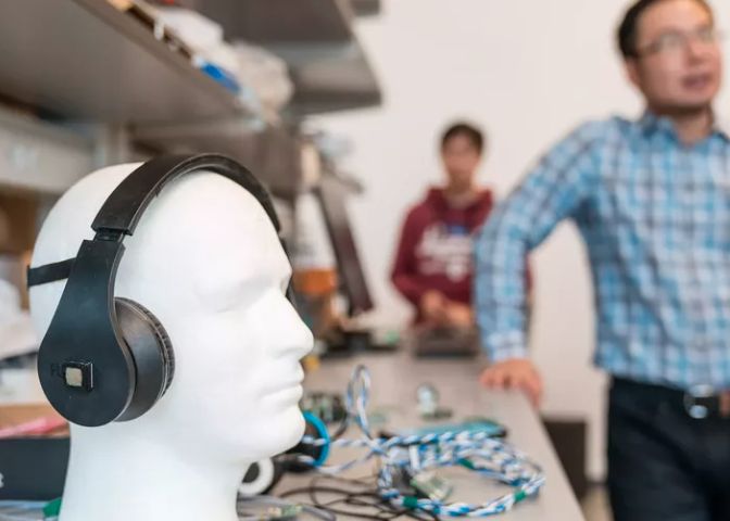 Castile Special Concepute Sa Ti Salveze Viata Cum Functioneaza Produsul Inovator