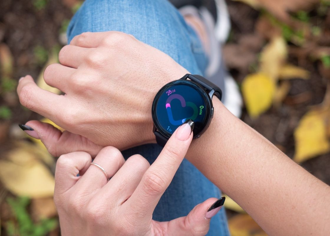 Samsung Pregateste Lansarea Unui Smartwatch Misterios