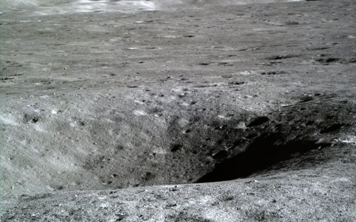Noi imagini impresionante surprinse pe partea nevăzută a Lunii Noi Imagini Impresionante Surprinse Pe Partea Nevazuta A Lunii