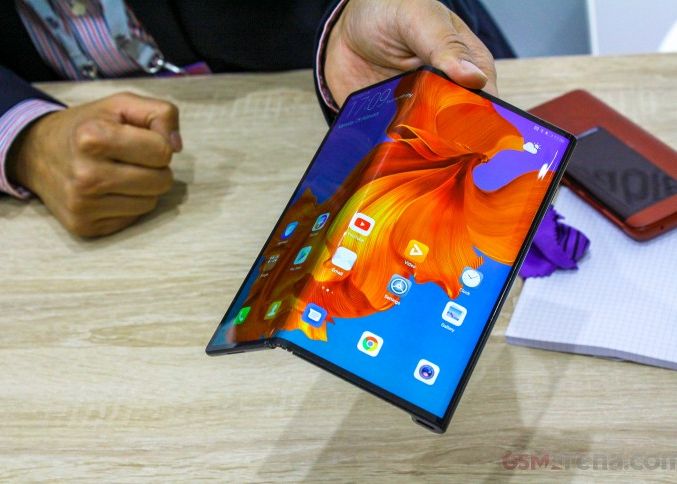 Un Nou Patent Demonstreaza Clar Cum Va Arata Urmatorul Telefon Pliabil De La Huawei Ar Putea Avea Sase