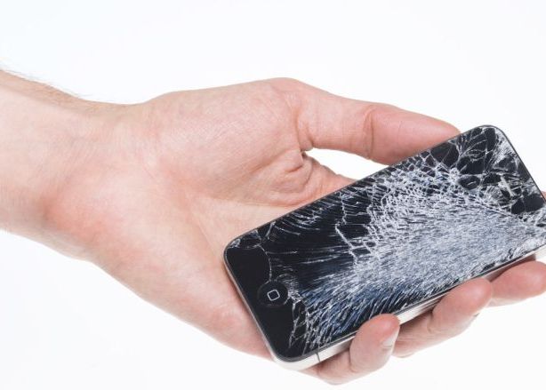 Situatie Fara Precedent Cum A Ajuns Apple Sa Ramana Fara Iphone Uri