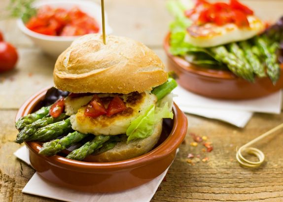 P Cum Sa Pregatesti Acasa Un Burger Delicios