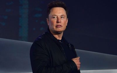 Planul nebun al lui Elon Musk pentru a conecta toată Planeta la internet
