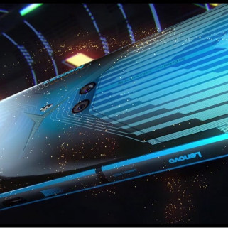 Super foto cu cel mai ciudat telefon de gaming de la Lenovo! Va avea cameră foto laterală