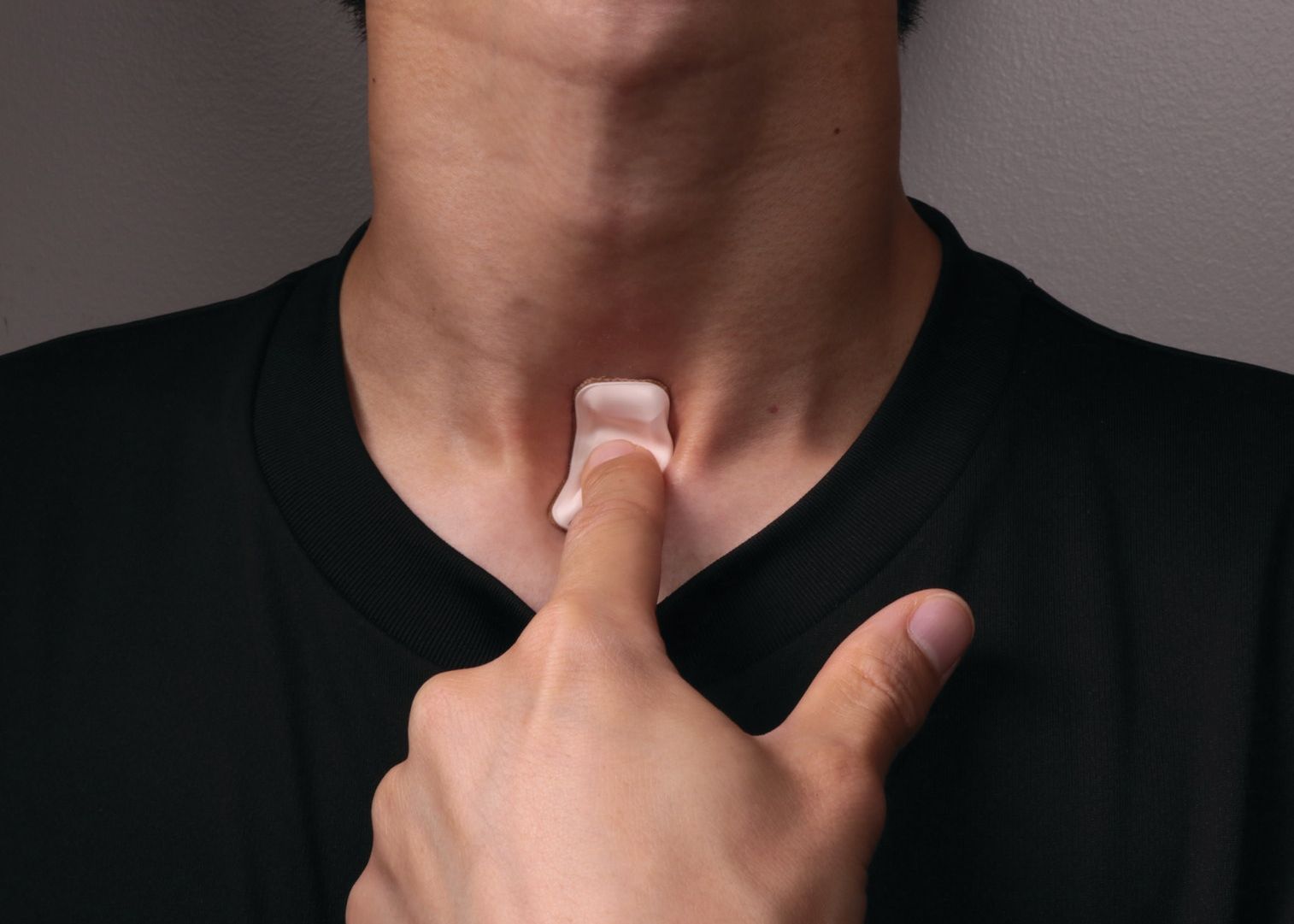 Device Ul Care Te Poate Monitoriza Non Stop Pentru Simptome De Coronavirus