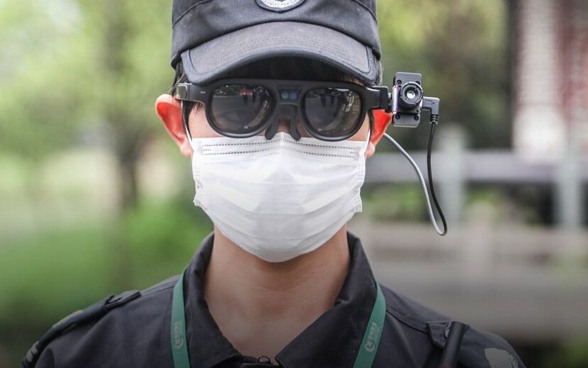 Ochelarii Inteligenti Care Ajuta La Prevenirea Infectiei Cu Noul Coronavirus