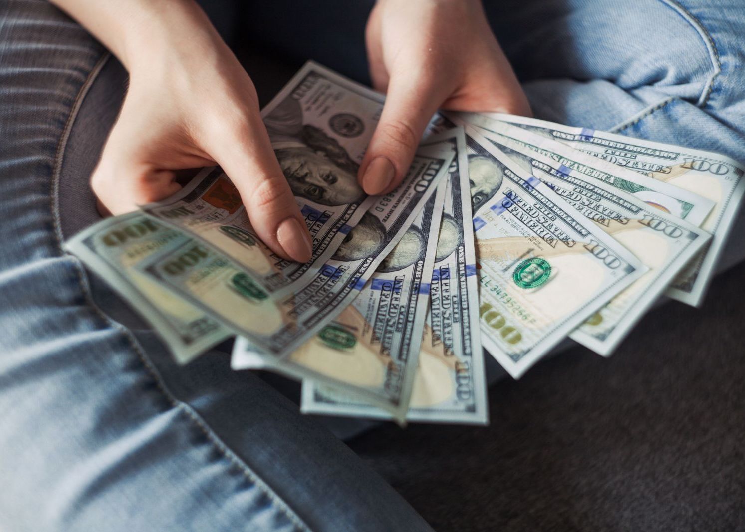 Cea mai inutilă achiziție din lume. Ce să nu-ți cumperi de 350 de dolari Cea Mai Inutila Achizitie Din Lume Ce Sa Nu Ti Cumperi De 350 De Dolari